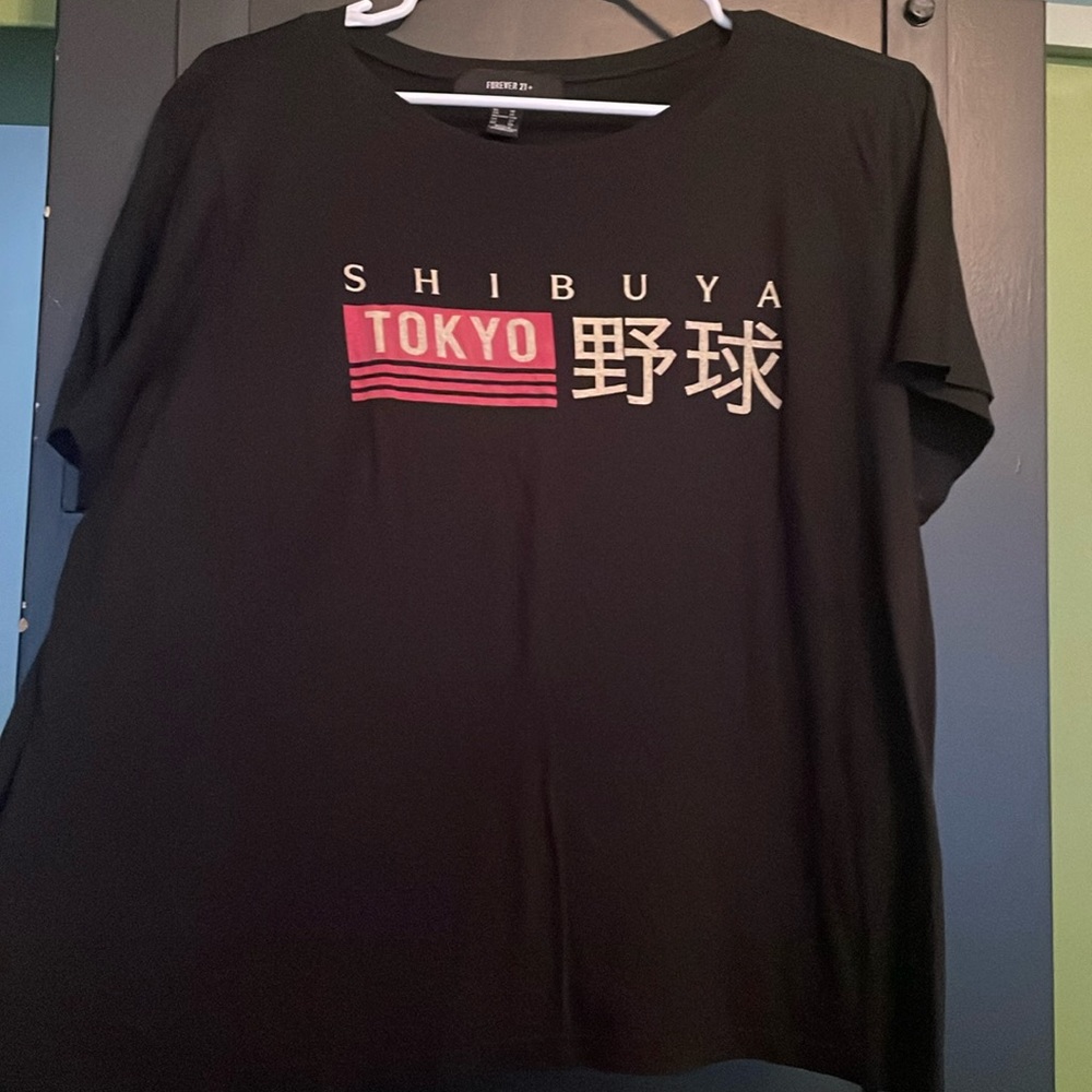 Forever 21+ tokyo graphic crop